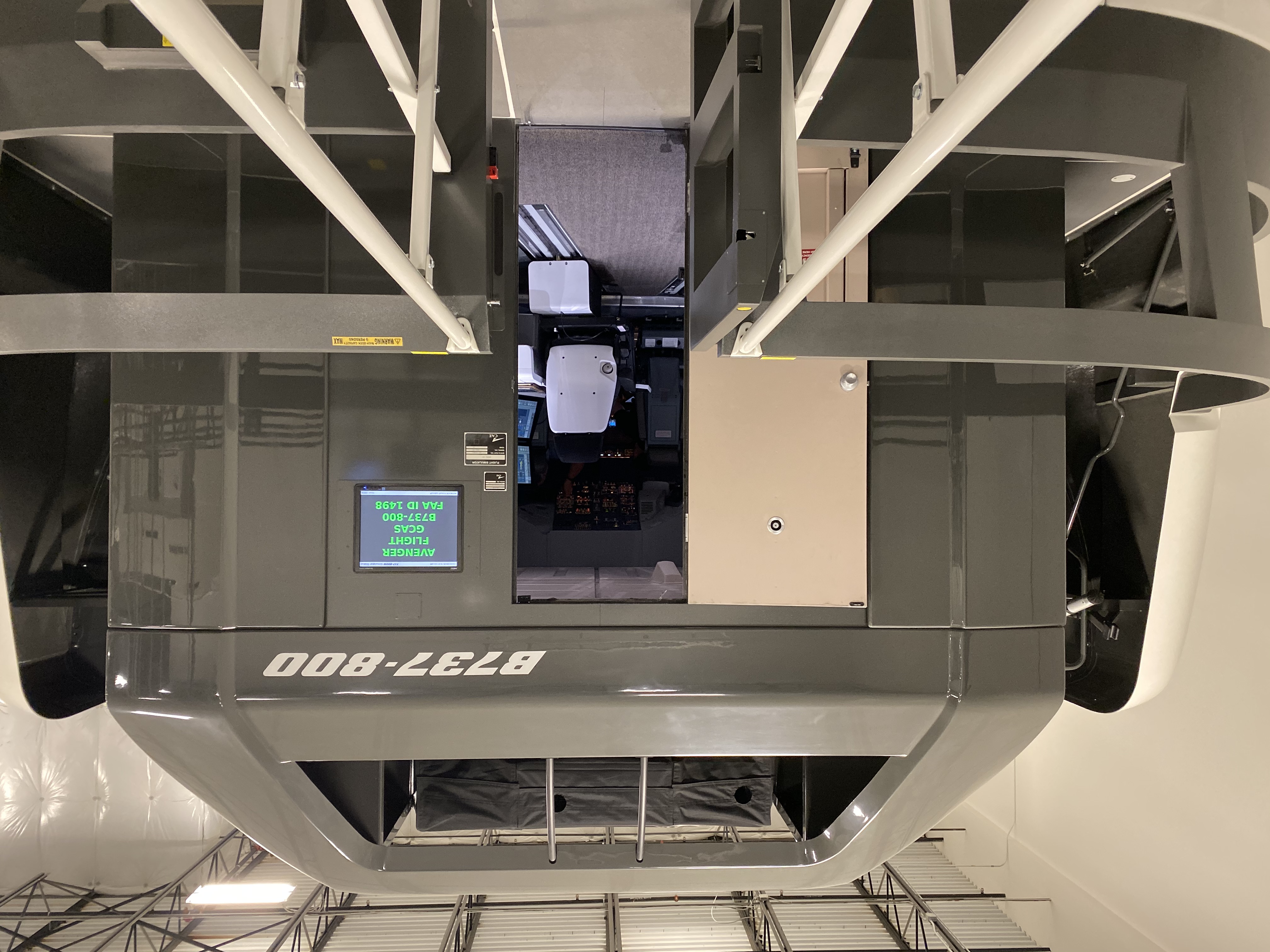 B-737-800 Full Flight Simulator FAA #1498